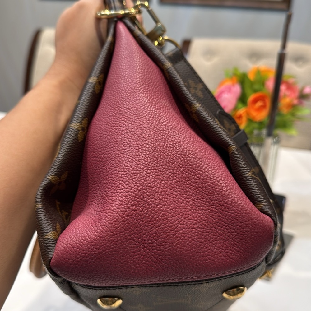 Authentic Louis Vuitton Pallas shoulder bag - Picture 7 of 17